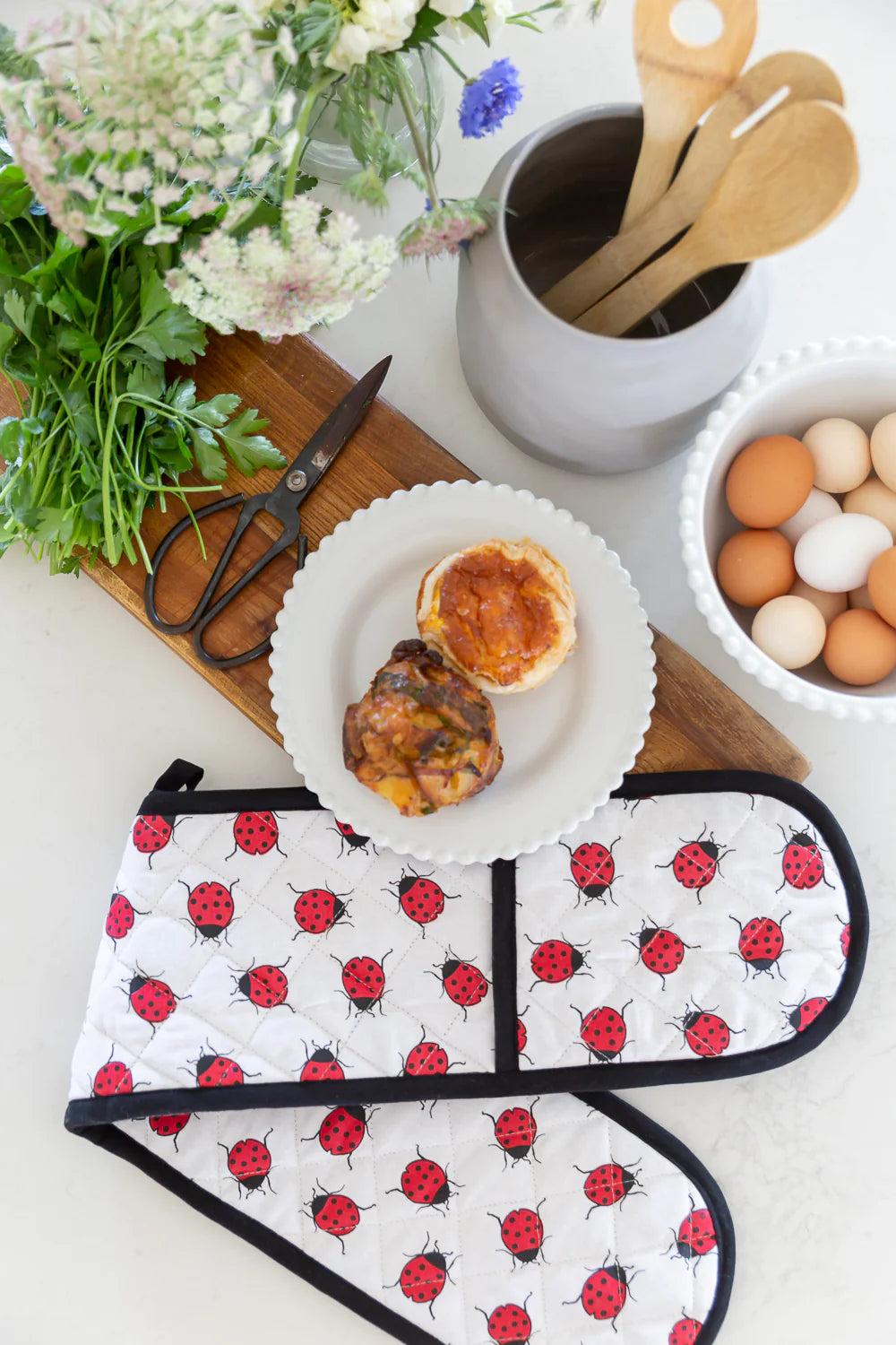 Double Oven Glove - Ladybird