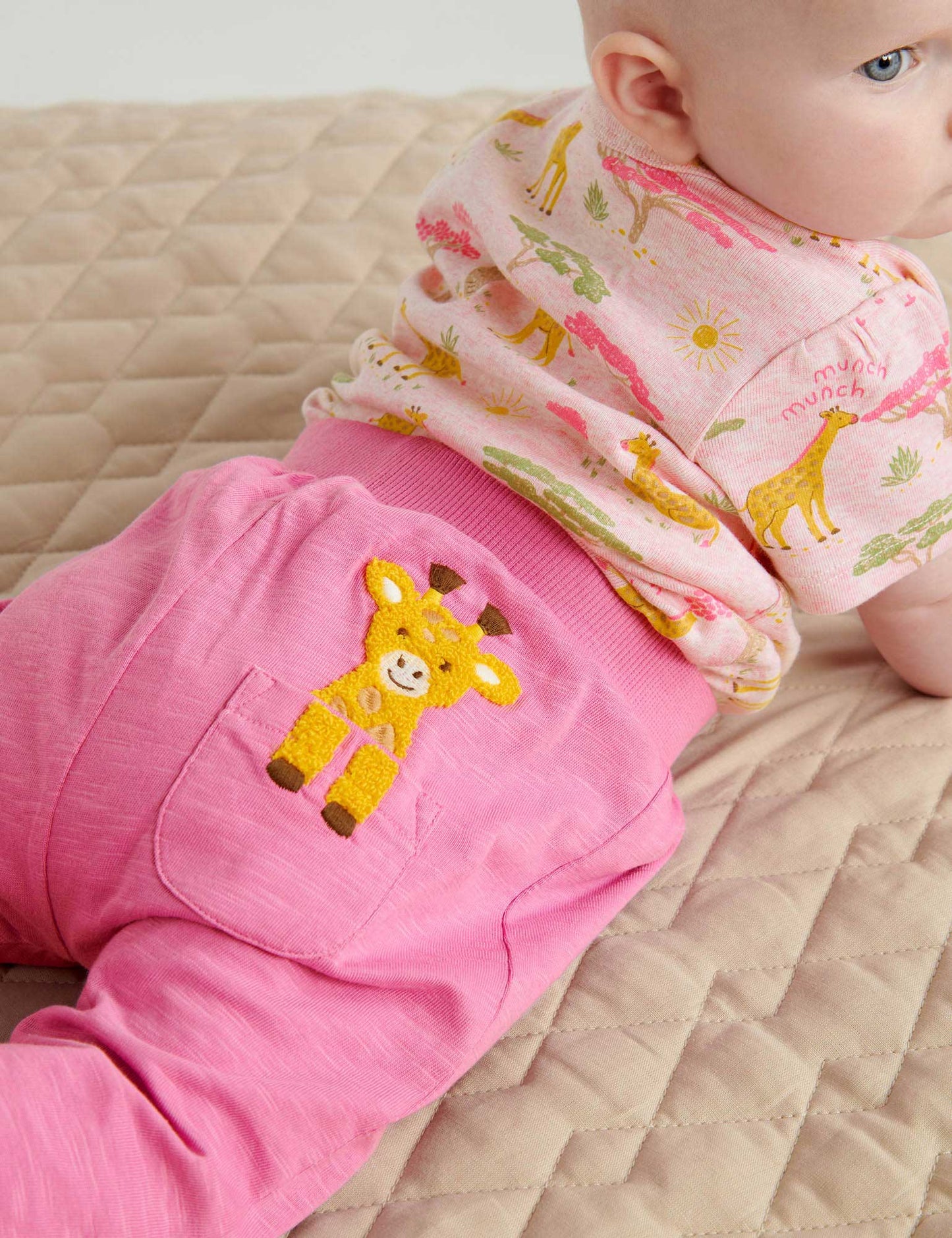 Giraffe 2 Piece Comfy Set