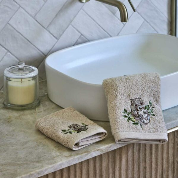 Wombat Hand Towel