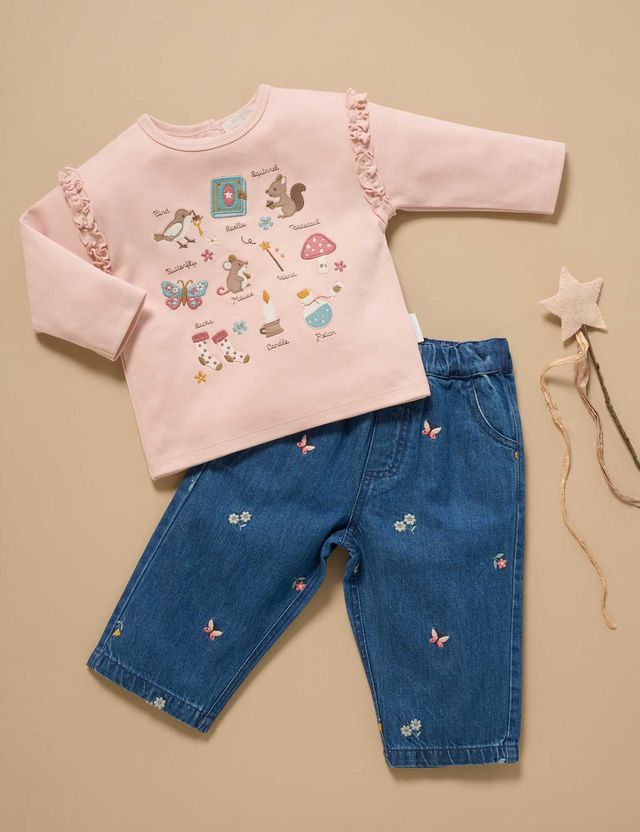 Butterfly Embroidered Pull On Jeans