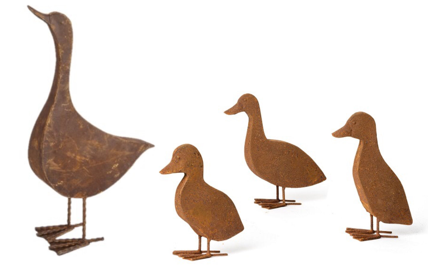 Small Rust Duck with 3 Rust Ducklings