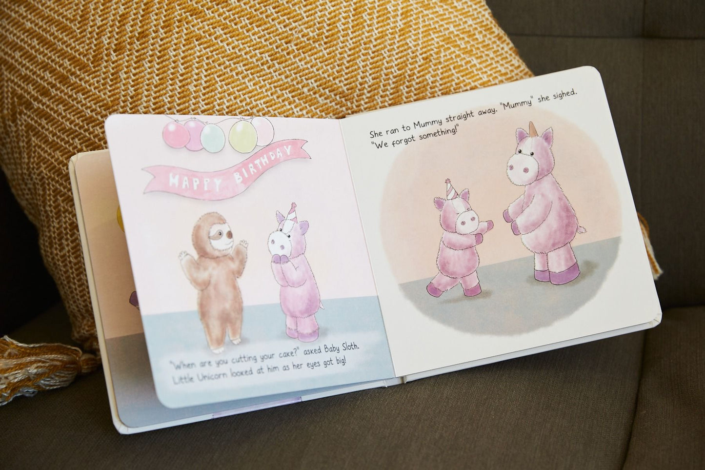 Warmies Book - Little Unicorn’s Birthday