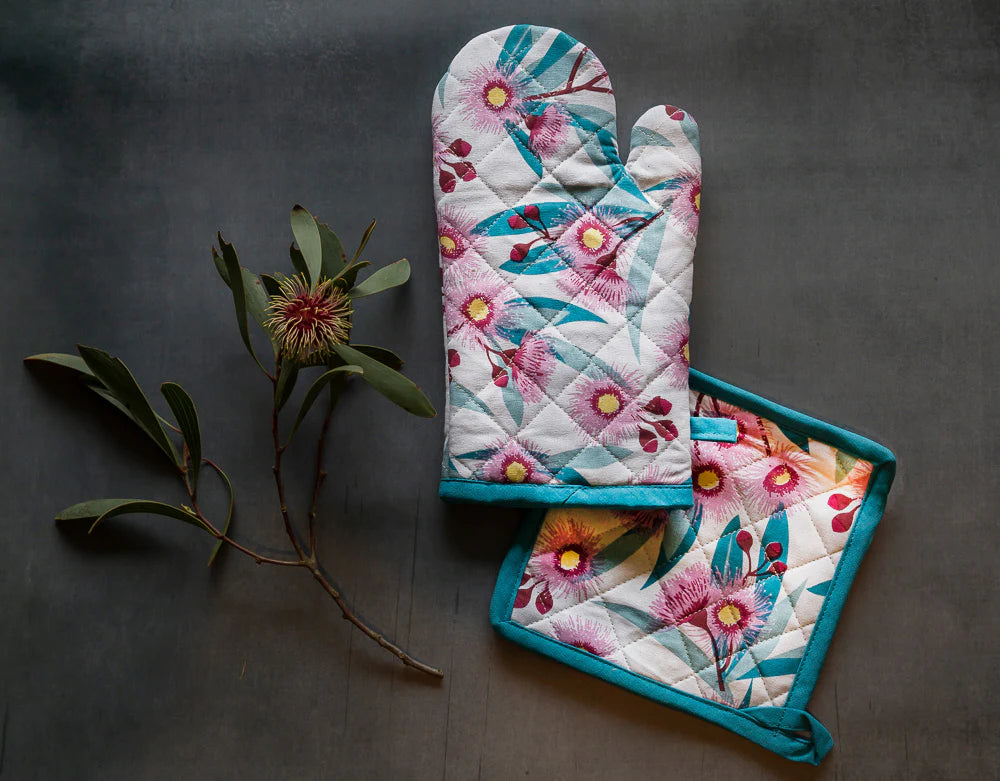 Oven Glove & Pot Holder Set - Flowering Gum