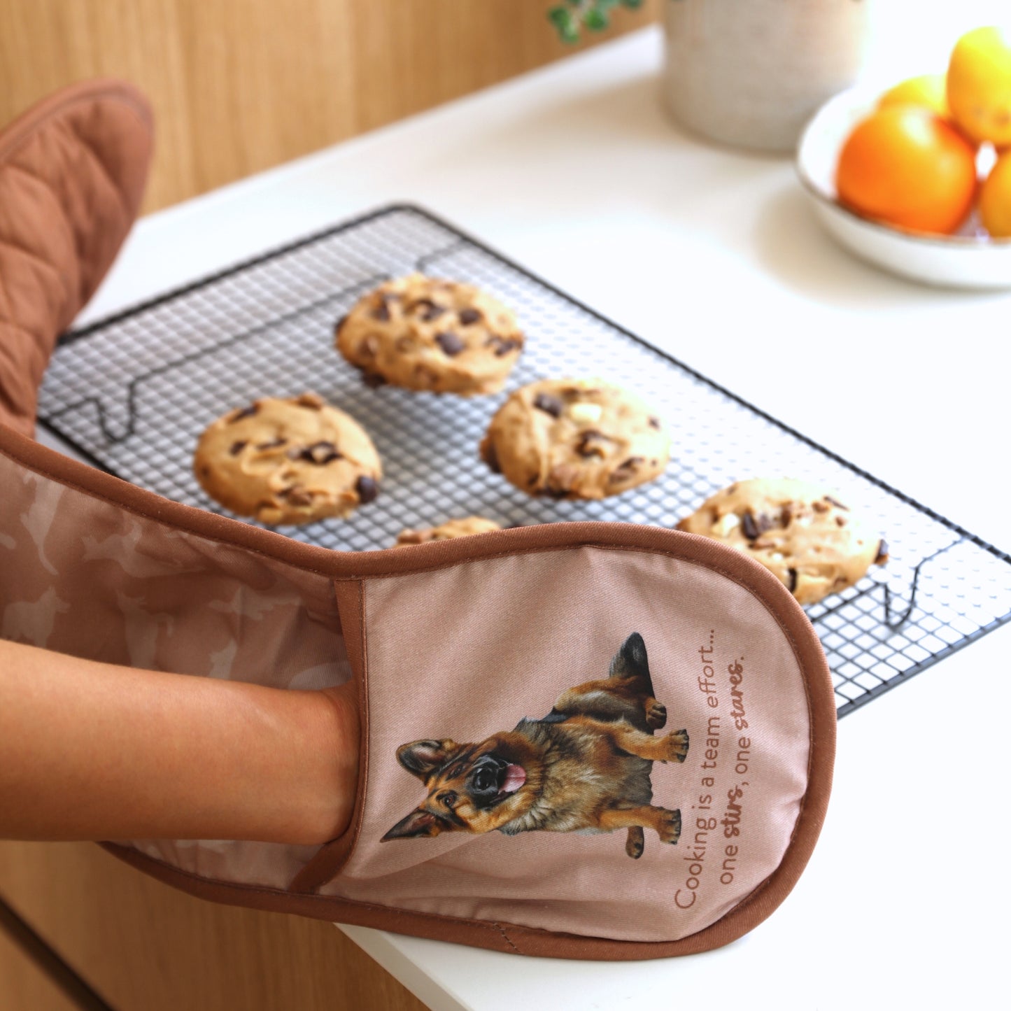 Cook's Companion Oven Mitt - German Shepherd