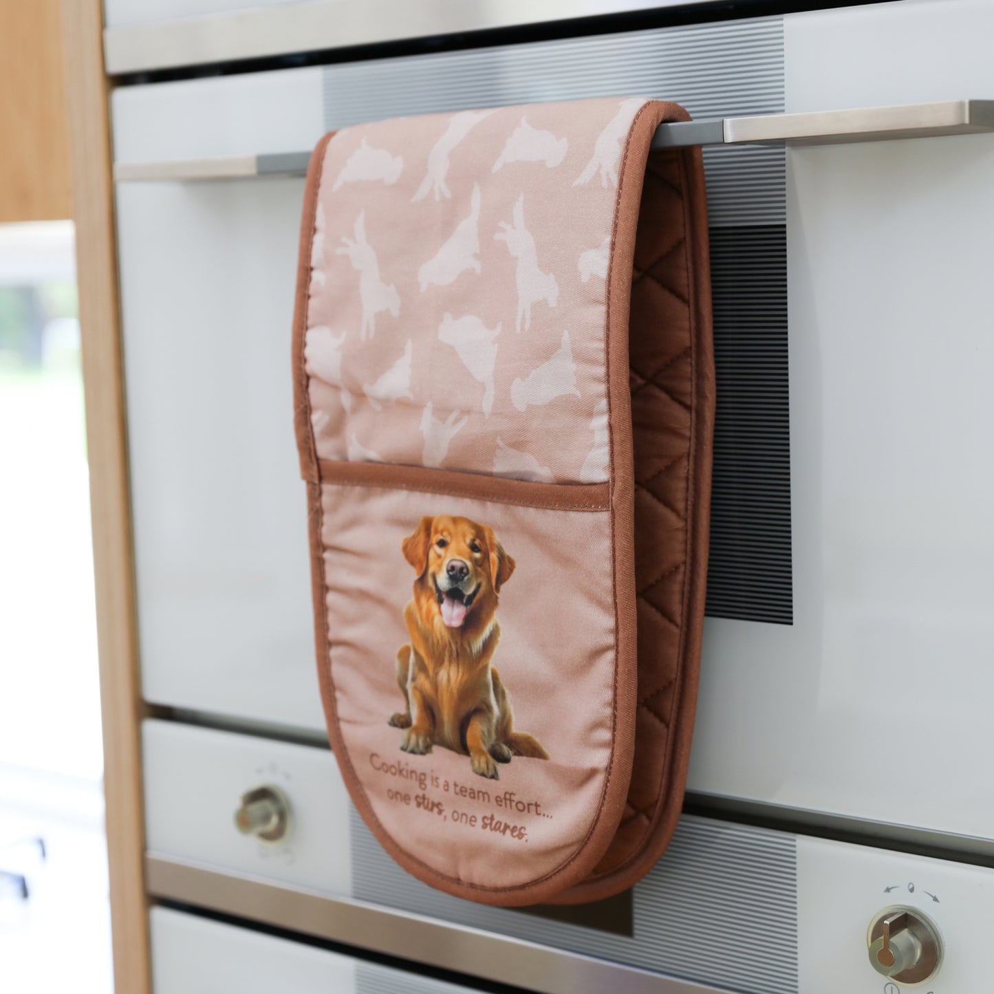 Cook's Companion Oven Mitt - Golden Retriever