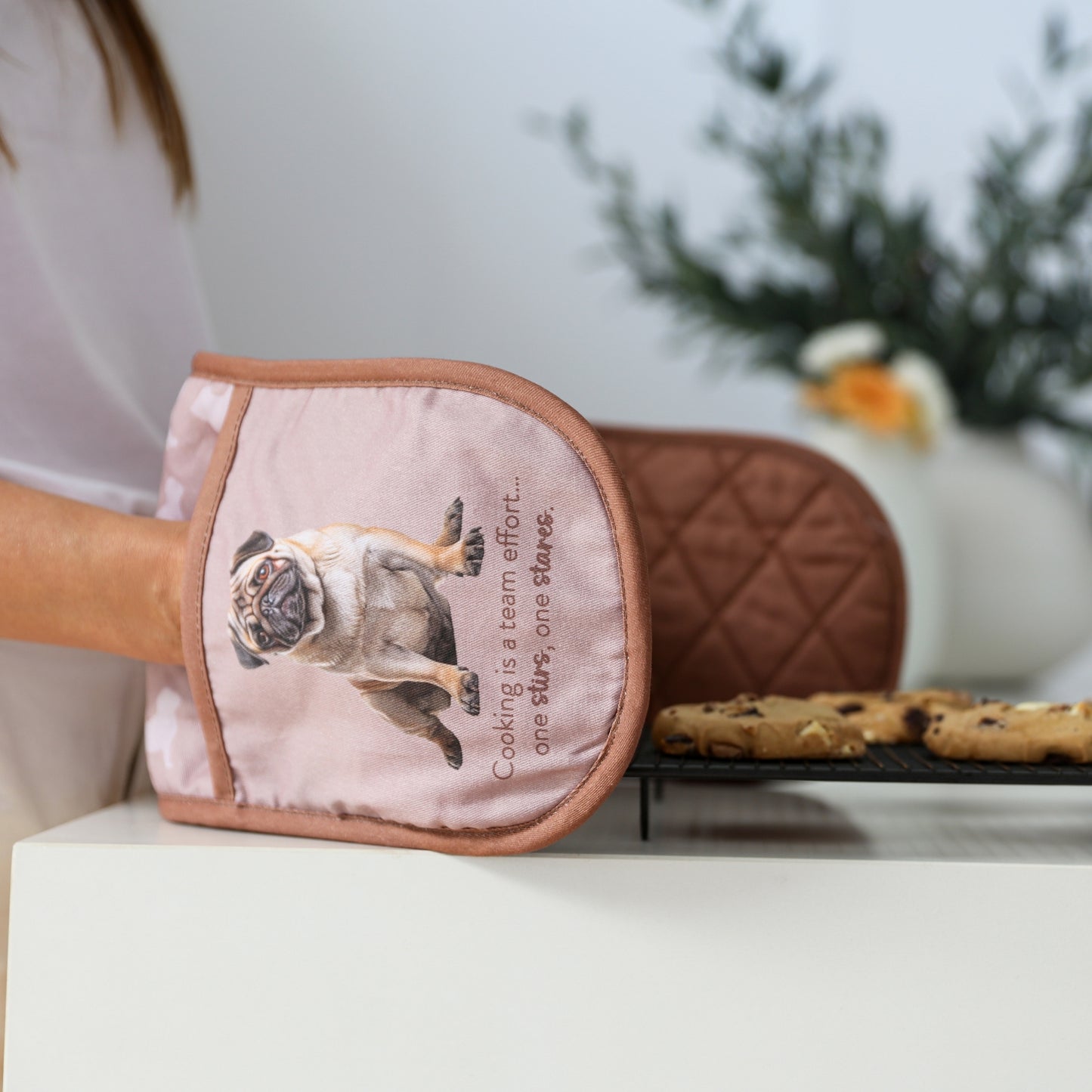 Cook's Companion Oven Mitt - Pug