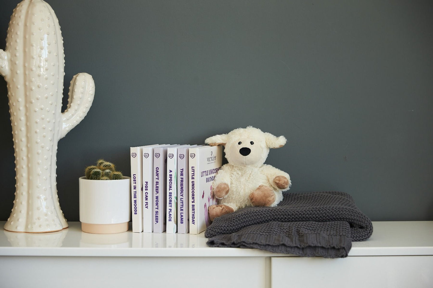 Warmies Book - The Friendly Little Lamb