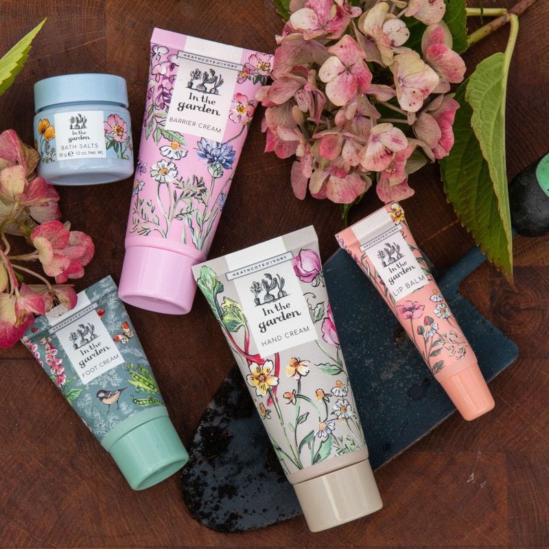Heathcote & Ivory - In the Garden Top to Toe Kit