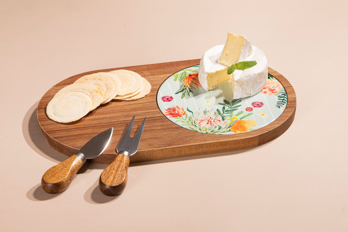 Esperance - Platter and Cheese Knife Set