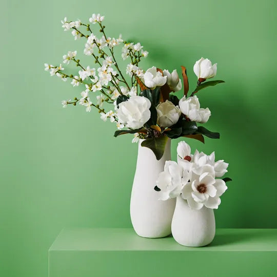 Magnolia Japanese Bouquet - White 35cm