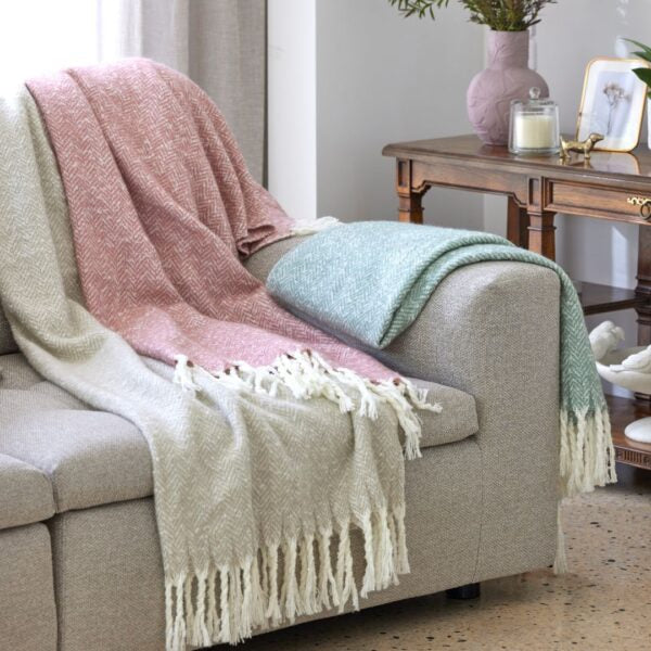 Herringbone Throw - Rosewood