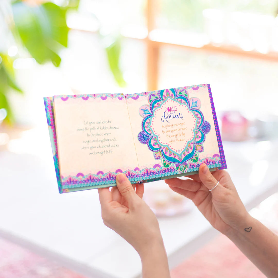 Goals and Dreams Quote Book