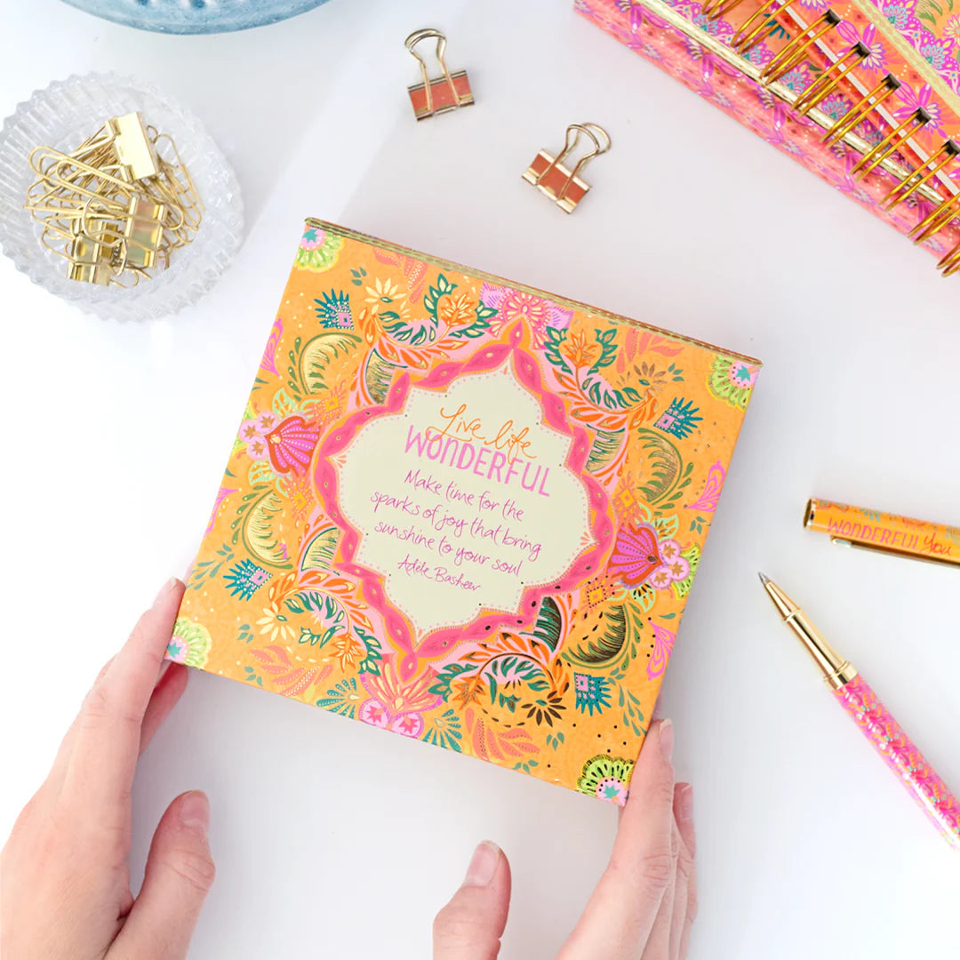 Live Life Wonderful Notebox