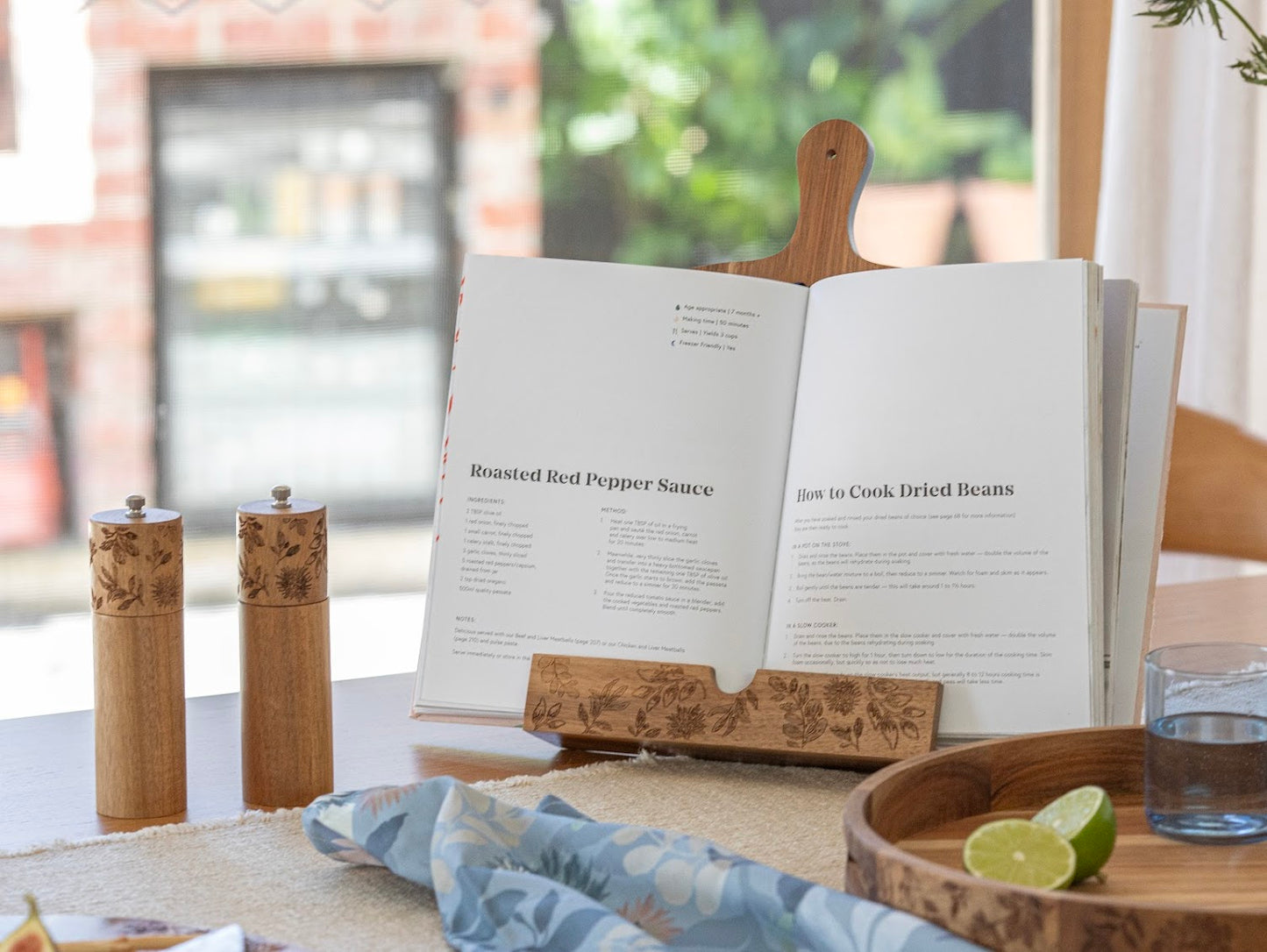 Mossman - Book/Tablet Holder