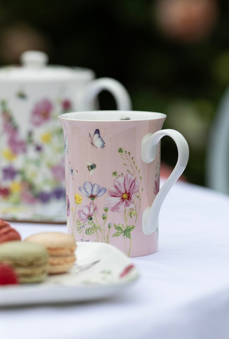 Garden Soirée - Pink Can Mug