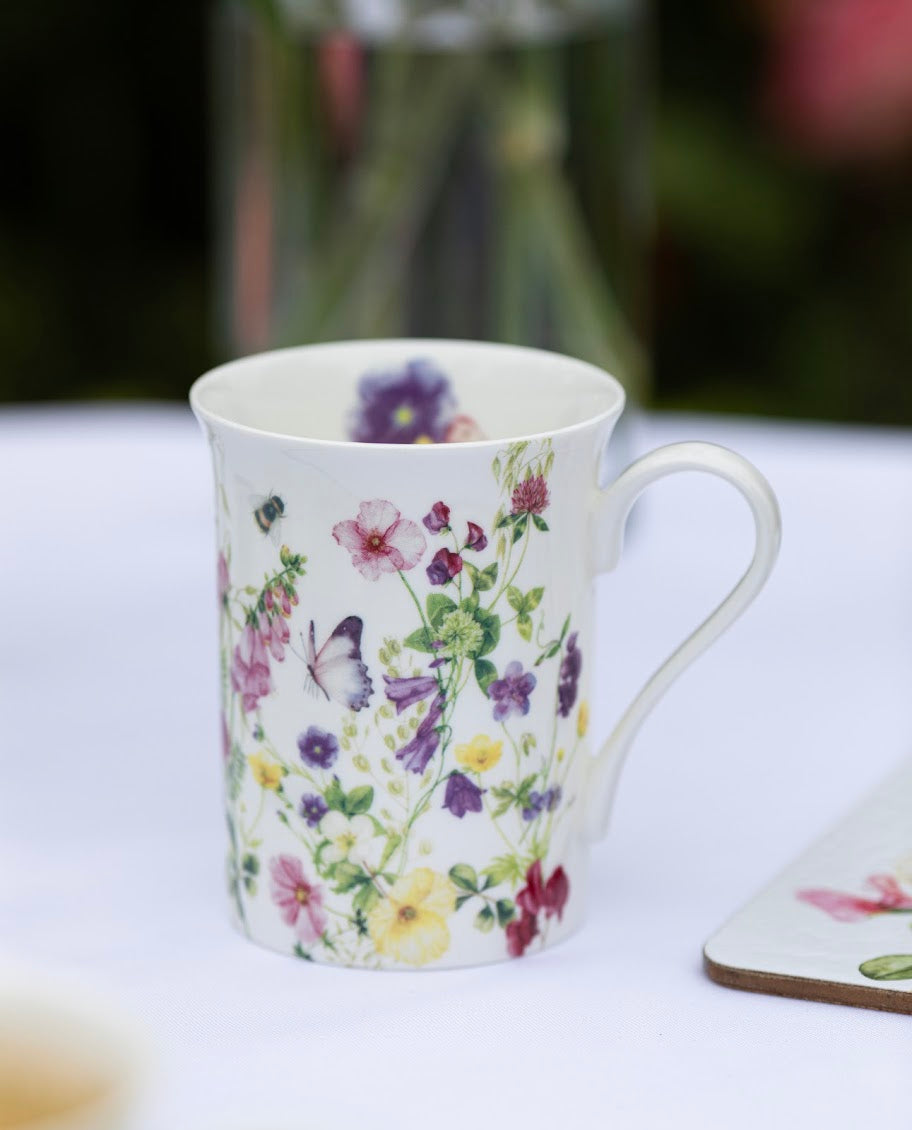 Garden Soirée - White Can Mug