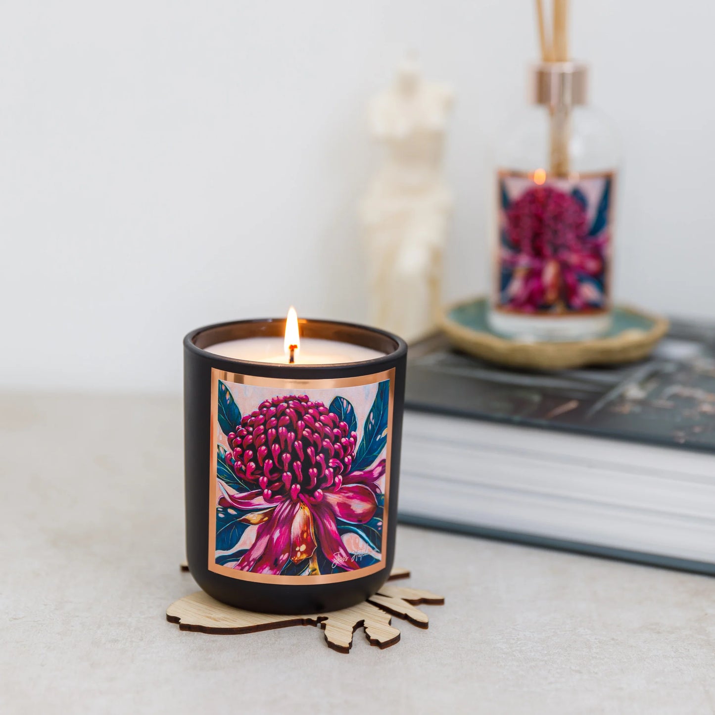Aroma Pot Candle - Kakadu Plum (Waratah)
