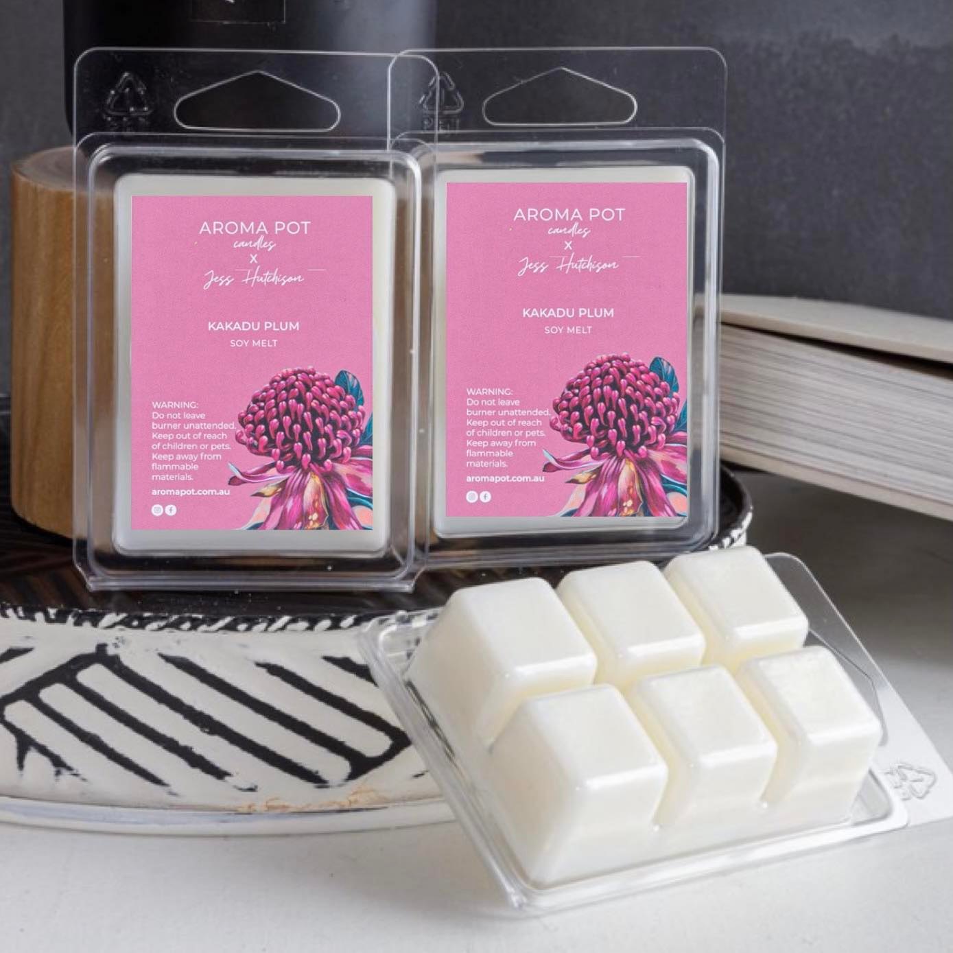 Aroma Pot Soy Melts - Kakadu Plum (Waratah)