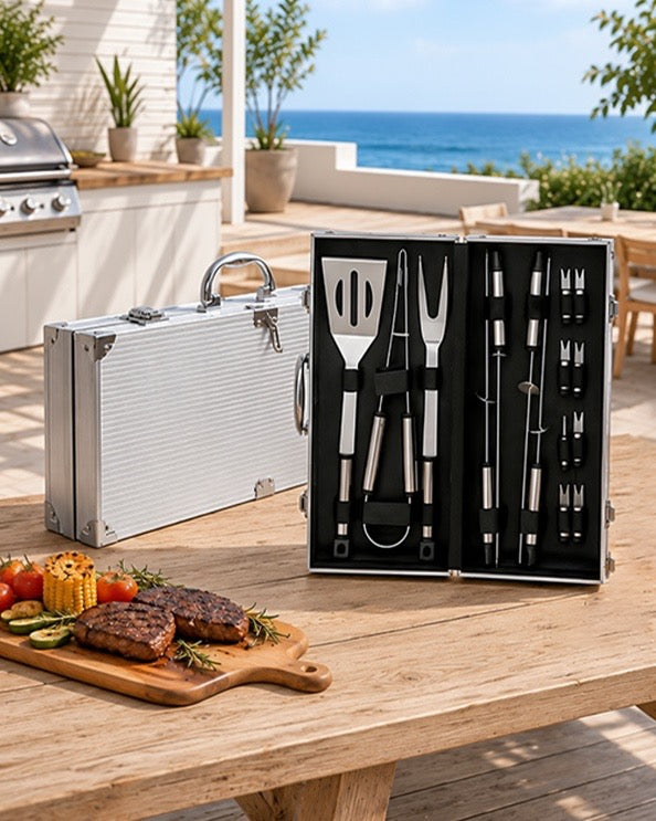 Men's Republic - 16 Piece BBQ Set in Aluminium Case