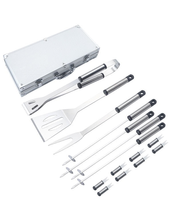 Men's Republic - 16 Piece BBQ Set in Aluminium Case