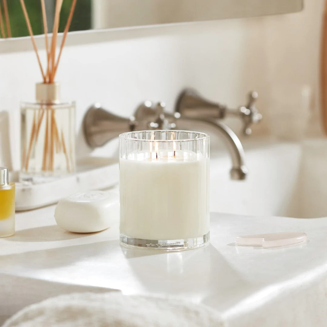 CIRCA Soy Candle 350g - Mango & Papaya