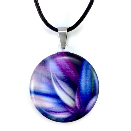 Huia Giftware Pendant - Round Circle Feathers (Purple)