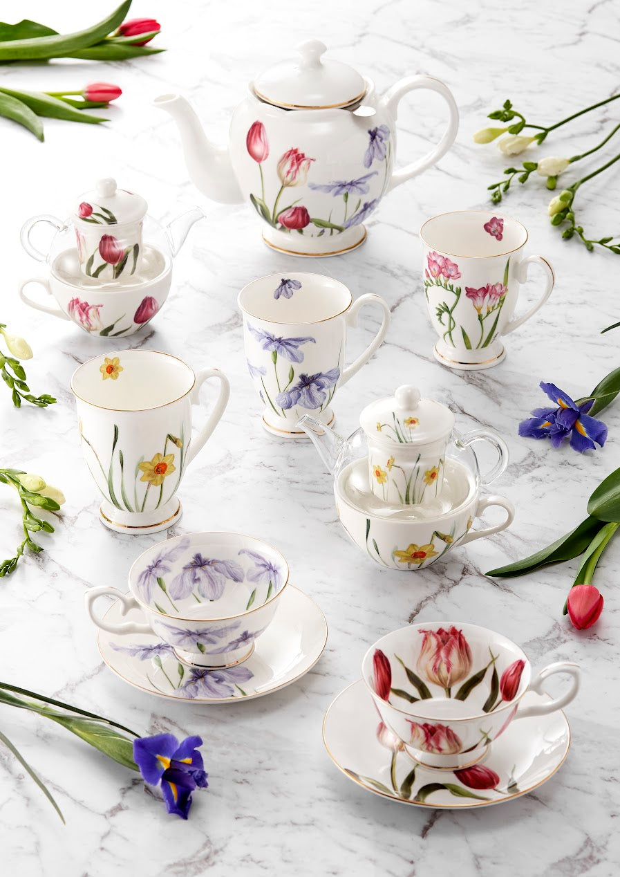 Floral Symphony - Daffodil Tea For One