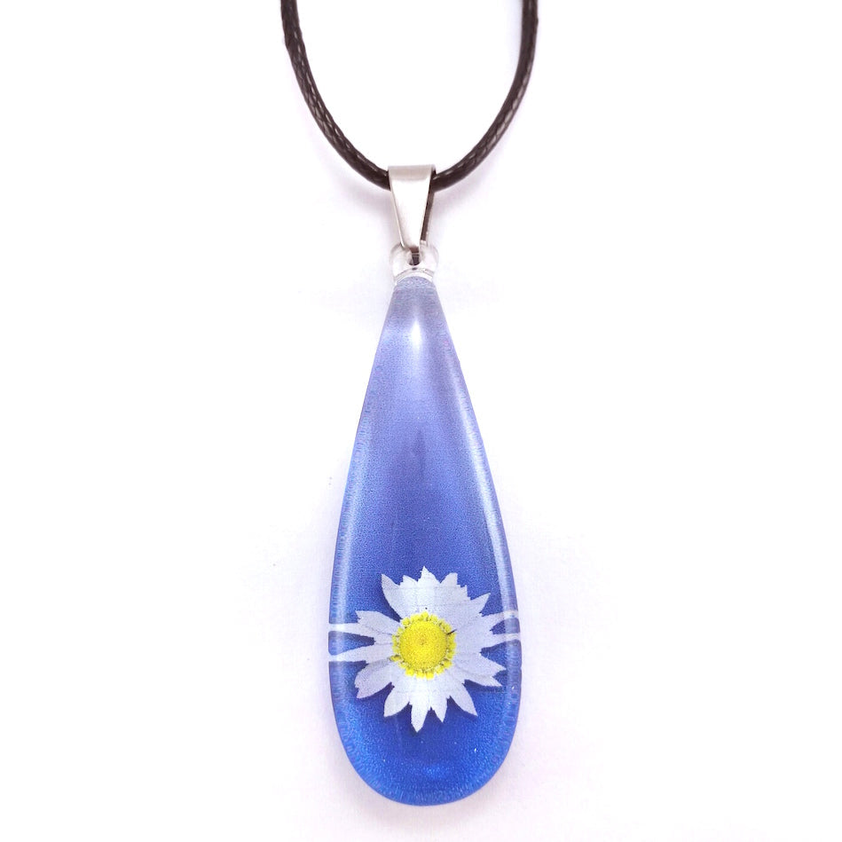 Huia Giftware Pendant - Opaque Daisy (Blue)