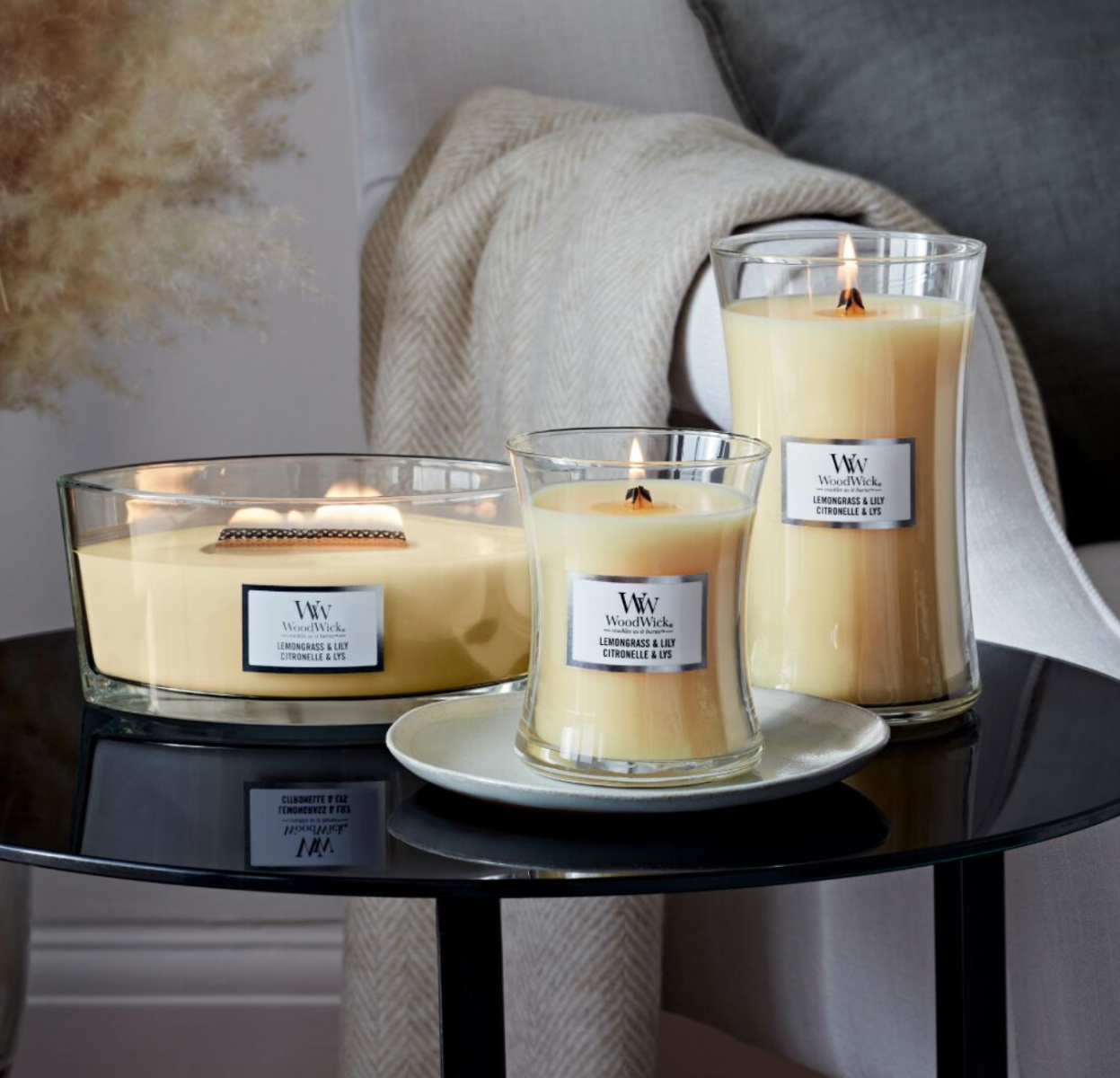 WoodWick Medium Candle - Lemongrass & Lily