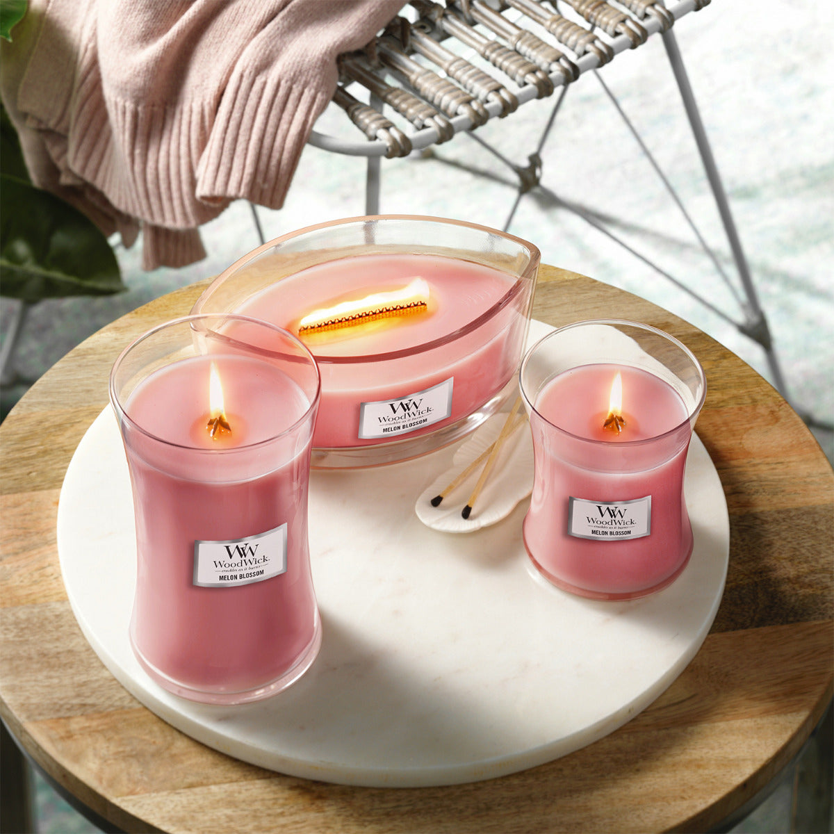 WoodWick Medium Candle - Melon Blossom