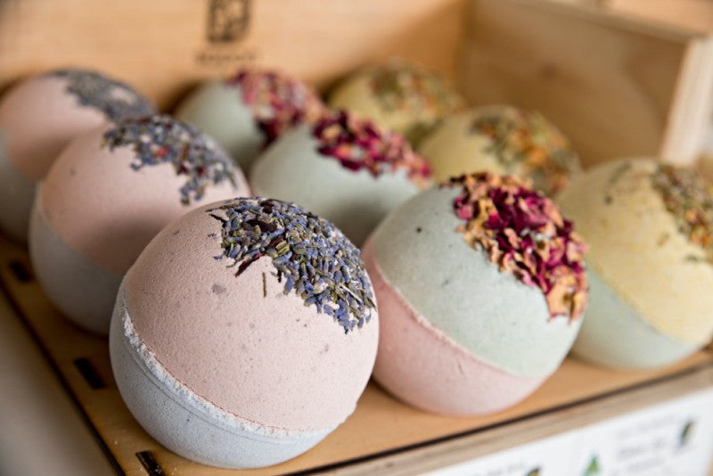 Sapon - Jasmine & Orange Blossom Bath Bomb